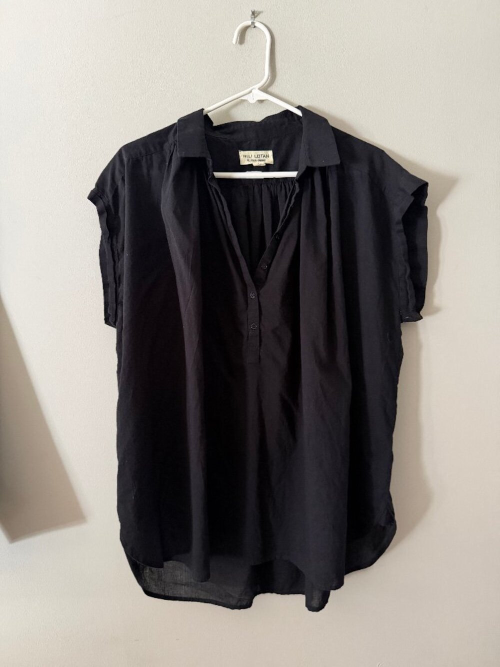 Nili Lotan Black Short-Sleeve Blouse M